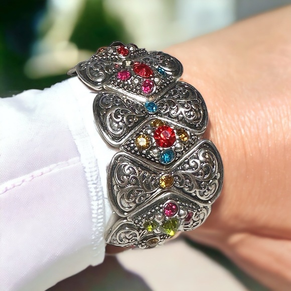 Silvertone Stretch Beaded Statement Bracelet - Picture 1 of 2